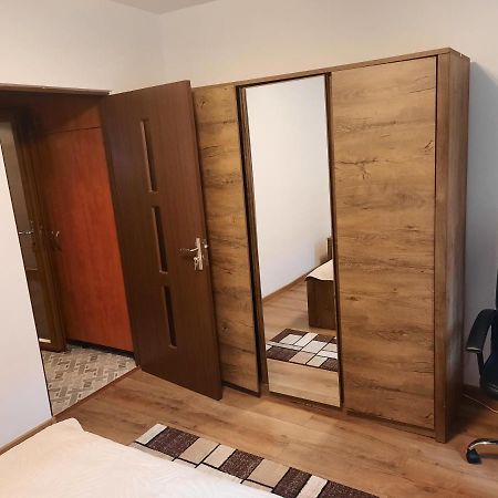 Apartament Zona Centrala Apartman Vajdahunyad Kültér fotó