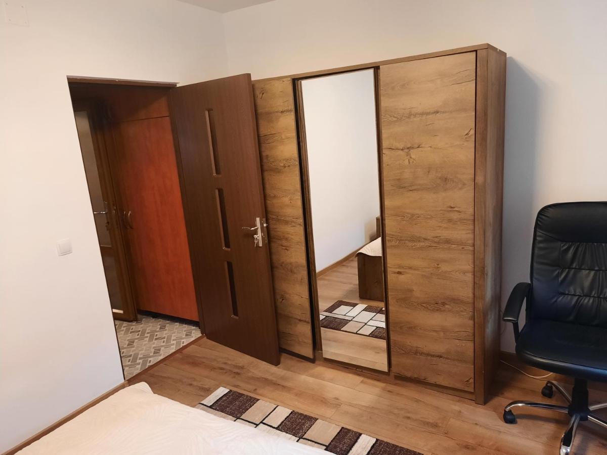 Apartament Zona Centrala Apartman Vajdahunyad Kültér fotó